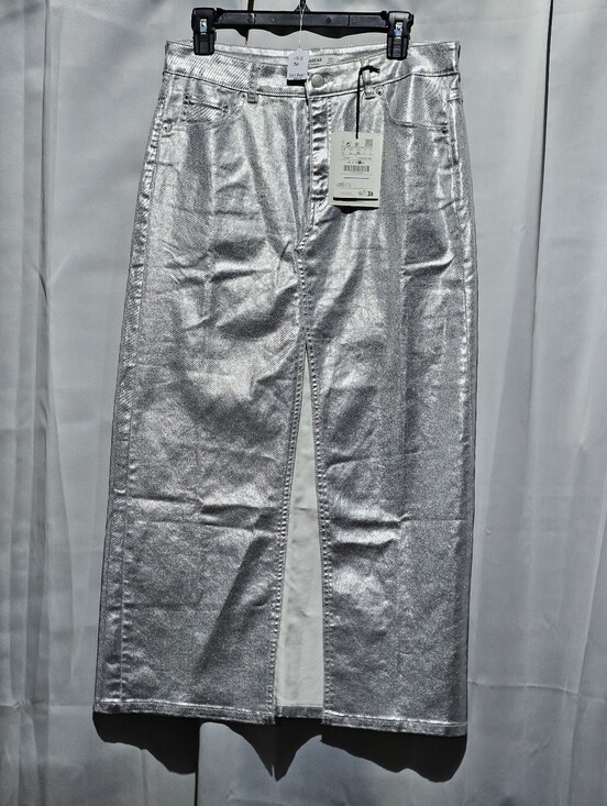 Pull&Bear Dresses & Skirts - Pull&zBear Silver Metallic Midi Skirt - Women Large